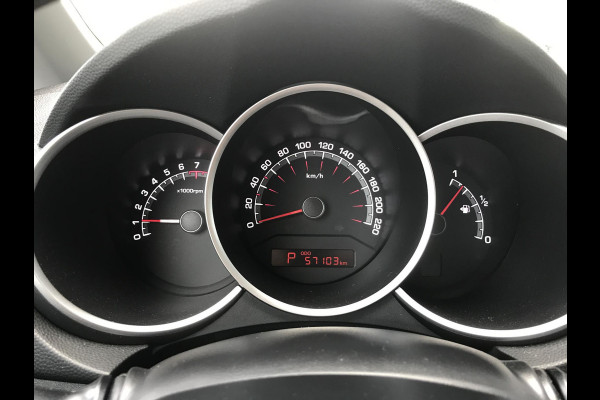 Kia Venga 1.6 DynamicLine Automaat