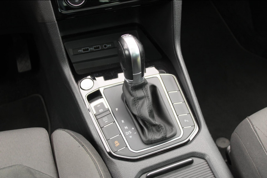 Volkswagen Golf Sportsvan 1.5 TSI ACT Highline Edition Panodak Trekhaak Camera
