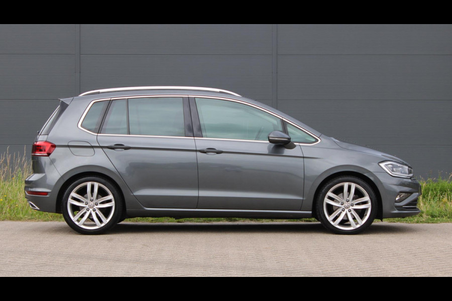 Volkswagen Golf Sportsvan 1.5 TSI ACT Highline Edition Panodak Trekhaak Camera