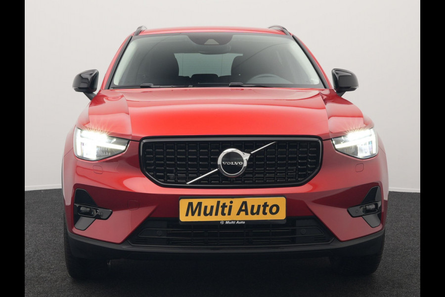 Volvo XC40 T5 Plus Dark Plug In Hybrid 262pk Dealer O.H PHEV | Adaptive Cruise | Camera | Harman Kardon | Apple Carplay | Lederen Sportstoelen Memory & Verwarmd | Pilot Assist | Blis | Navigatie | Virtual | DAB |