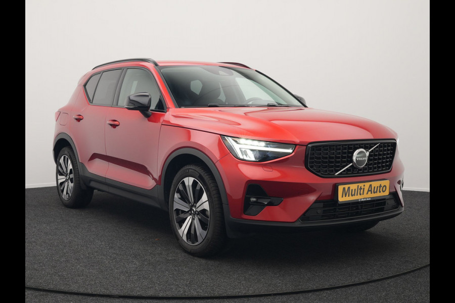 Volvo XC40 T5 Plus Dark Plug In Hybrid 262pk Dealer O.H PHEV | Adaptive Cruise | Camera | Harman Kardon | Apple Carplay | Lederen Sportstoelen Memory & Verwarmd | Pilot Assist | Blis | Navigatie | Virtual | DAB |