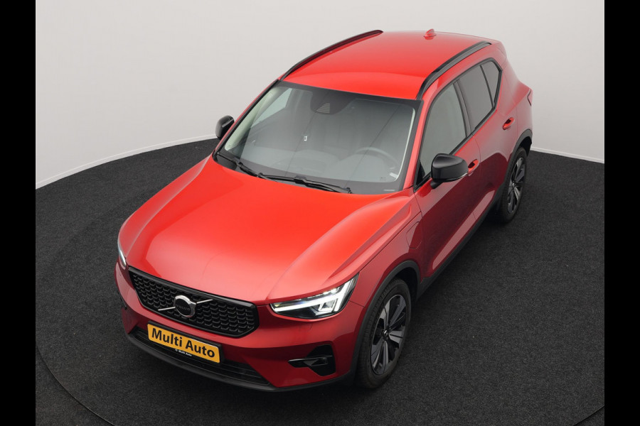 Volvo XC40 T5 Plus Dark Plug In Hybrid 262pk Dealer O.H PHEV | Adaptive Cruise | Camera | Harman Kardon | Apple Carplay | Lederen Sportstoelen Memory & Verwarmd | Pilot Assist | Blis | Navigatie | Virtual | DAB |