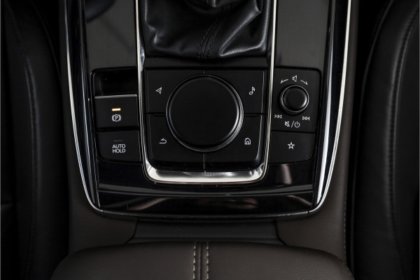 Mazda CX-30 2.0 e-SkyActiv-X M Hybrid 180 PK Luxury | S/K-Dak | Adapt. Cruise | Stoel-+Stuurverw. | PDC | 360 Camera | NAV + App. Connect | ECC | Bose | Elek. Klep | LM 18" |