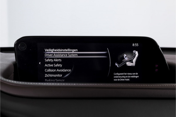 Mazda CX-30 2.0 e-SkyActiv-X M Hybrid 180 PK Luxury | S/K-Dak | Adapt. Cruise | Stoel-+Stuurverw. | PDC | 360 Camera | NAV + App. Connect | ECC | Bose | Elek. Klep | LM 18" |