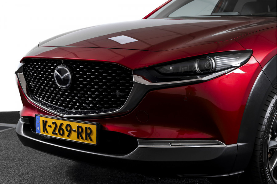 Mazda CX-30 2.0 e-SkyActiv-X M Hybrid 180 PK Luxury | S/K-Dak | Adapt. Cruise | Stoel-+Stuurverw. | PDC | 360 Camera | NAV + App. Connect | ECC | Bose | Elek. Klep | LM 18" |