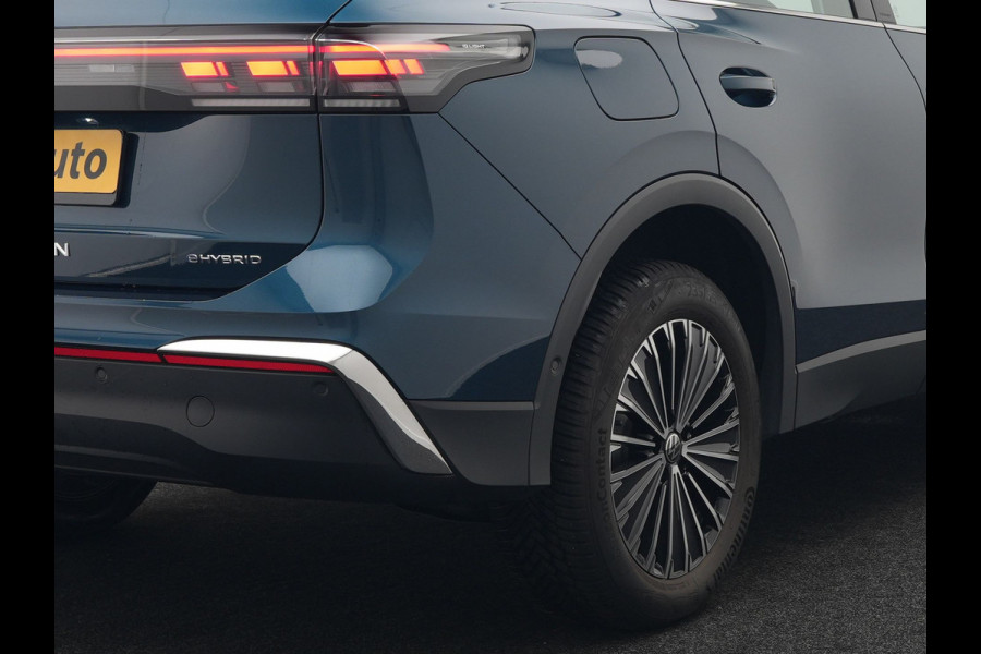 Volkswagen Tiguan 1.5 eHybrid Elegance Plug In Hybrid 204pk Dealer O.H PHEV | Trekhaak Af Fabriek | Adaptive Cruise | 360 Camera | IQ Light | Lederen Sportstoelen Massage & Memory | Virtual | Keyless | Lane Assist | Verwarmde Stuur & Stoel | Apple Carplay |