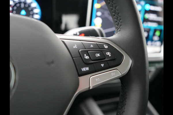 Volkswagen Tiguan 1.5 eHybrid Elegance Plug In Hybrid 204pk Dealer O.H PHEV | Trekhaak Af Fabriek | Adaptive Cruise | 360 Camera | IQ Light | Lederen Sportstoelen Massage & Memory | Virtual | Keyless | Lane Assist | Verwarmde Stuur & Stoel | Apple Carplay |