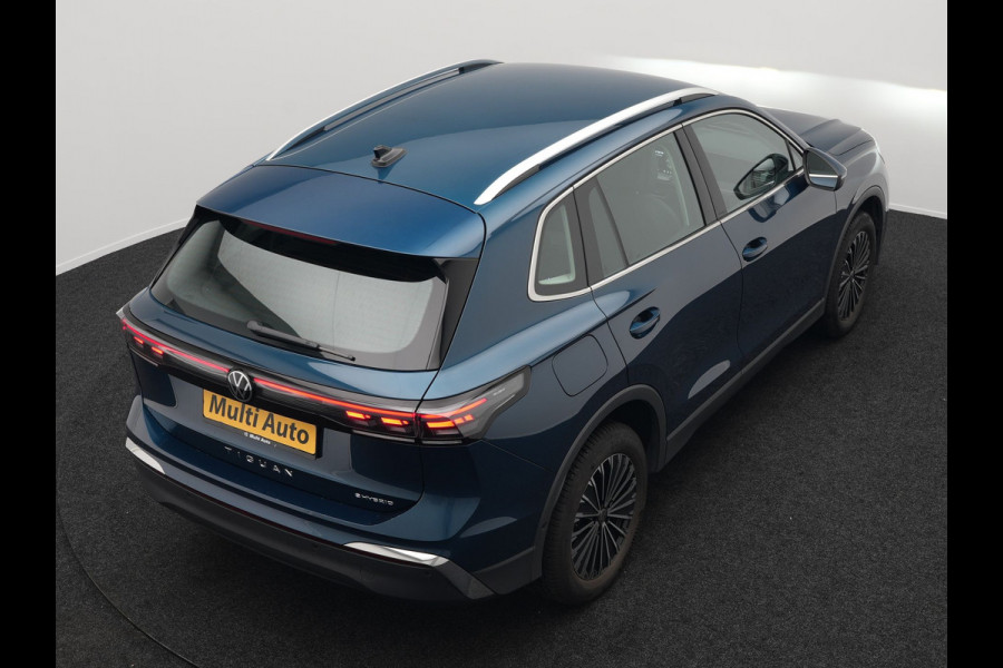 Volkswagen Tiguan 1.5 eHybrid Elegance Plug In Hybrid 204pk Dealer O.H PHEV | Trekhaak Af Fabriek | Adaptive Cruise | 360 Camera | IQ Light | Lederen Sportstoelen Massage & Memory | Virtual | Keyless | Lane Assist | Verwarmde Stuur & Stoel | Apple Carplay |