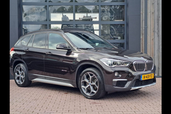 BMW X1 sDrive18i High Executive | Automaat | Leder | Pano | Trekhaak | Cruise | PDC | All-seasons |
