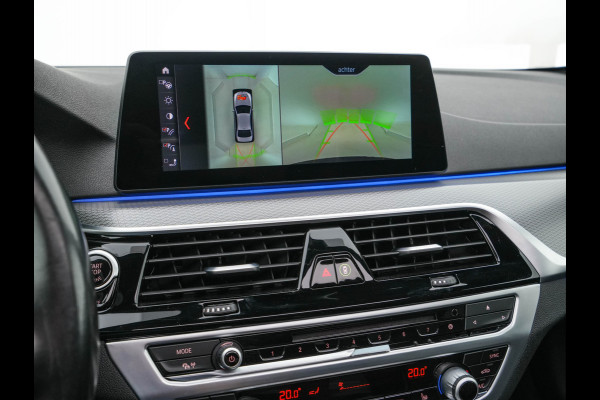 BMW 5 Serie 520d xDrive M-Sport-Pack High Executive (INCL-BTW) Aut. *PANO | LUXURY-LEATHER | FULL-LED | HEAD-UP | DIGI-COCKPIT | NAVI-FULLMAP | TOP-VIEW | MEMORY-PACK | ECC | AMBIENT-LIGHT | PDC | CRUISE | SHIFT-PADDLES | TOWBAR  | 20''ALU*