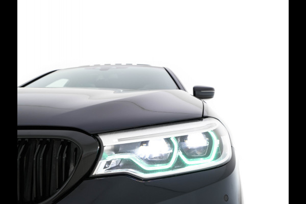 BMW 5 Serie 520d xDrive M-Sport-Pack High Executive (INCL-BTW) Aut. *PANO | LUXURY-LEATHER | FULL-LED | HEAD-UP | DIGI-COCKPIT | NAVI-FULLMAP | TOP-VIEW | MEMORY-PACK | ECC | AMBIENT-LIGHT | PDC | CRUISE | SHIFT-PADDLES | TOWBAR  | 20''ALU*