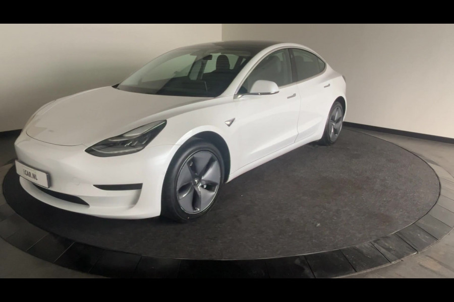 Tesla Model 3 Standard RWD Plus 60 kWh | Rijdt en zit als nieuw! | Soh (batterijcheck) 90 %