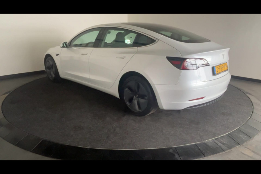 Tesla Model 3 Standard RWD Plus 60 kWh | Rijdt en zit als nieuw! | Soh (batterijcheck) 90 %