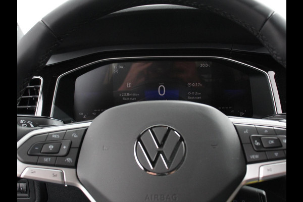 Volkswagen Polo 1.0 TSI DSG R-Line Navigatie Apple Carplay/Android Auto Panoramadak Camera Blind Spot Assist Adaptive Cruise Control