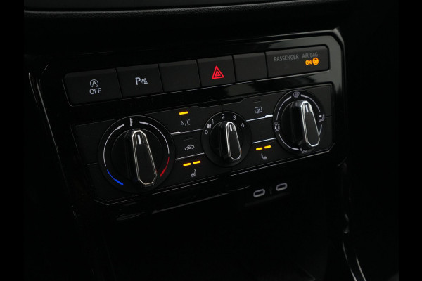 Volkswagen T-Cross 1.0 TSI 95pk Life Navigatie Stoelverwarming Carplay Camera Keyless Virtual Cockpit 40