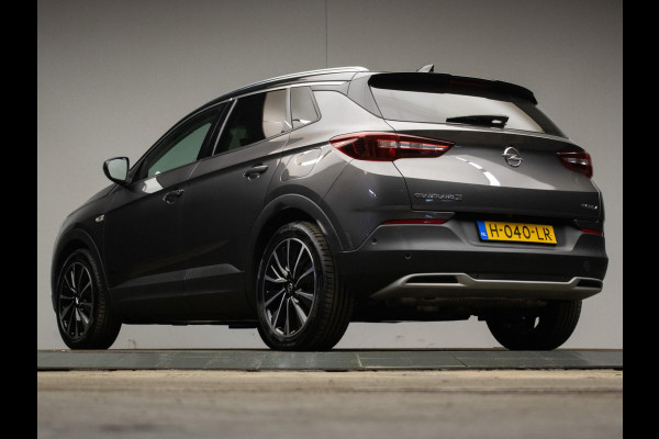 Opel Grandland X 1.6 Turbo Hybrid4 Business Executive (APPLECAR PLAY,NAVI,LED,LEDER,STOELVERWARMING/VERKOELING,DODE HOEK,CAMERA)