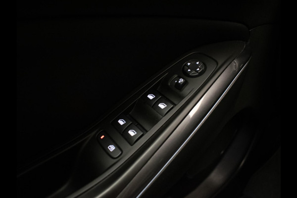 Opel Grandland X 1.6 Turbo Hybrid4 Business Executive (APPLECAR PLAY,NAVI,LED,LEDER,STOELVERWARMING/VERKOELING,DODE HOEK,CAMERA)