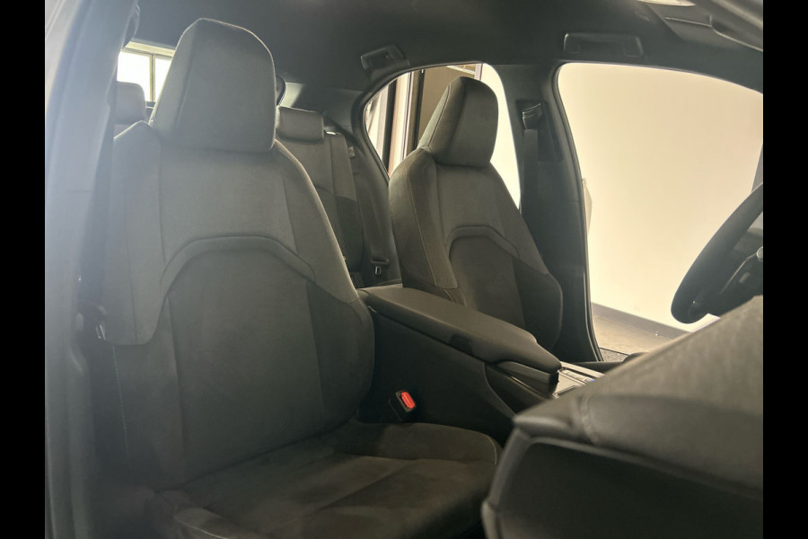 Lexus UX 300e Business Line 73 kWh | Adaptieve cruise control | Achteruitrijcamera |