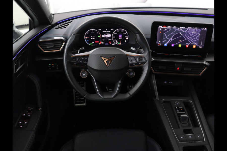 CUPRA Leon 1.4 e-Hybrid VZ | 245pk | Leder | Stoel & stuurverwarming | Adaptive cruise | Memory | Camera | Sfeerverlichting | Keyless | Full LED | PHEV