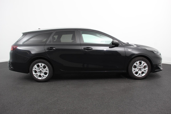 Kia Ceed Sportswagon 1.0 T-GDi Ceed SW Prestige | Navigatie | Apple Carplay/Android Auto | Climate control | Camera | Lichtmetalen Velgen | Stoelverwarming | Extra Getint Glas
