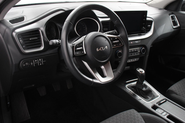 Kia Ceed Sportswagon 1.0 T-GDi Ceed SW Prestige | Navigatie | Apple Carplay/Android Auto | Climate control | Camera | Lichtmetalen Velgen | Stoelverwarming | Extra Getint Glas