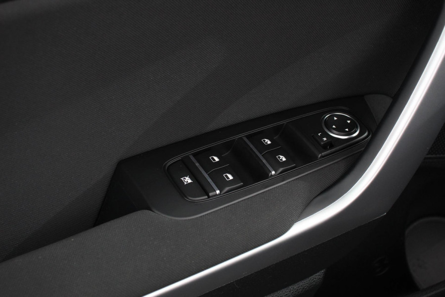 Kia Ceed Sportswagon 1.0 T-GDi Ceed SW Prestige | Navigatie | Apple Carplay/Android Auto | Climate control | Camera | Lichtmetalen Velgen | Stoelverwarming | Extra Getint Glas