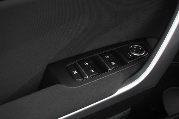 Kia Ceed Sportswagon 1.0 T-GDi Ceed SW Prestige | Navigatie | Apple Carplay/Android Auto | Climate control | Camera | Lichtmetalen Velgen | Stoelverwarming | Extra Getint Glas