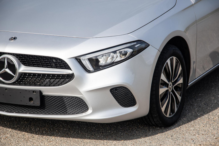 Mercedes-Benz A-Klasse A-Klasse Limousine A-Klasse Limousine A 250 e ( AUTOMAAT / LEDER / CRUISE CONTROLE / CAMERA / CARPLAY