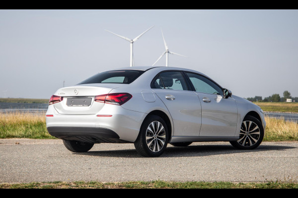 Mercedes-Benz A-Klasse A-Klasse Limousine A-Klasse Limousine A 250 e ( AUTOMAAT / LEDER / CRUISE CONTROLE / CAMERA / CARPLAY