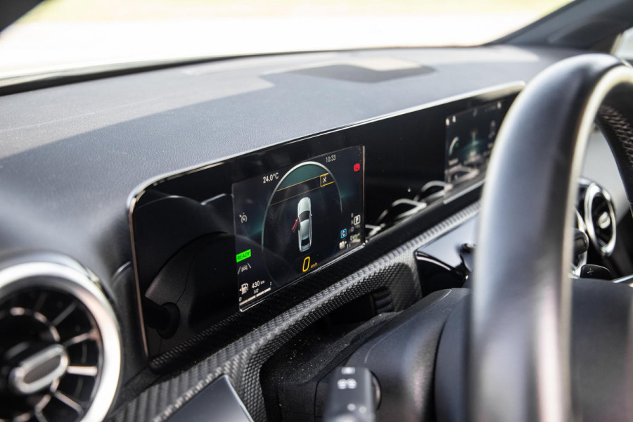 Mercedes-Benz A-Klasse A-Klasse Limousine A-Klasse Limousine A 250 e ( AUTOMAAT / LEDER / CRUISE CONTROLE / CAMERA / CARPLAY