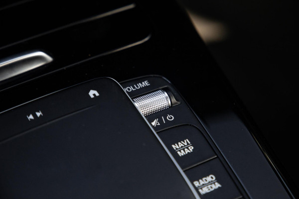 Mercedes-Benz A-Klasse A-Klasse Limousine A-Klasse Limousine A 250 e ( AUTOMAAT / LEDER / CRUISE CONTROLE / CAMERA / CARPLAY