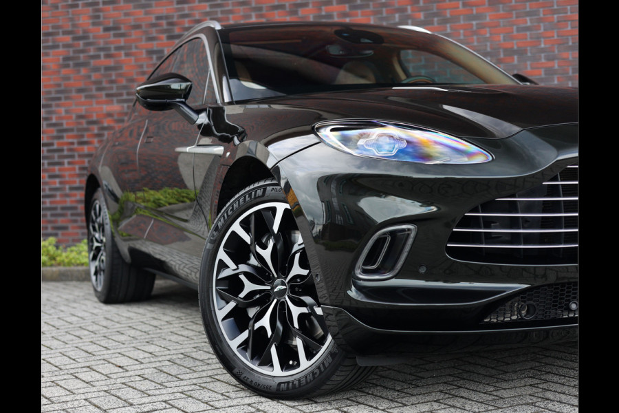 Aston Martin Dbx 4.0 V8 | Minotaur Green - Pano - Historie
