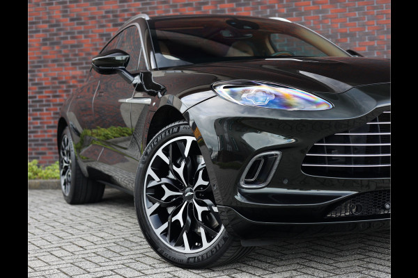 Aston Martin Dbx 4.0 V8 | Minotaur Green - Pano - Historie