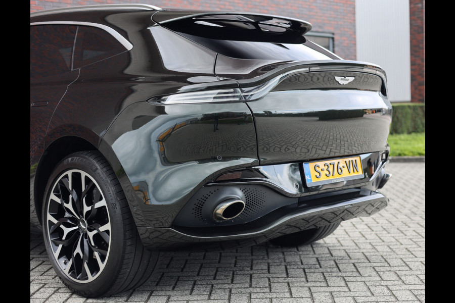 Aston Martin Dbx 4.0 V8 | Minotaur Green - Pano - Historie
