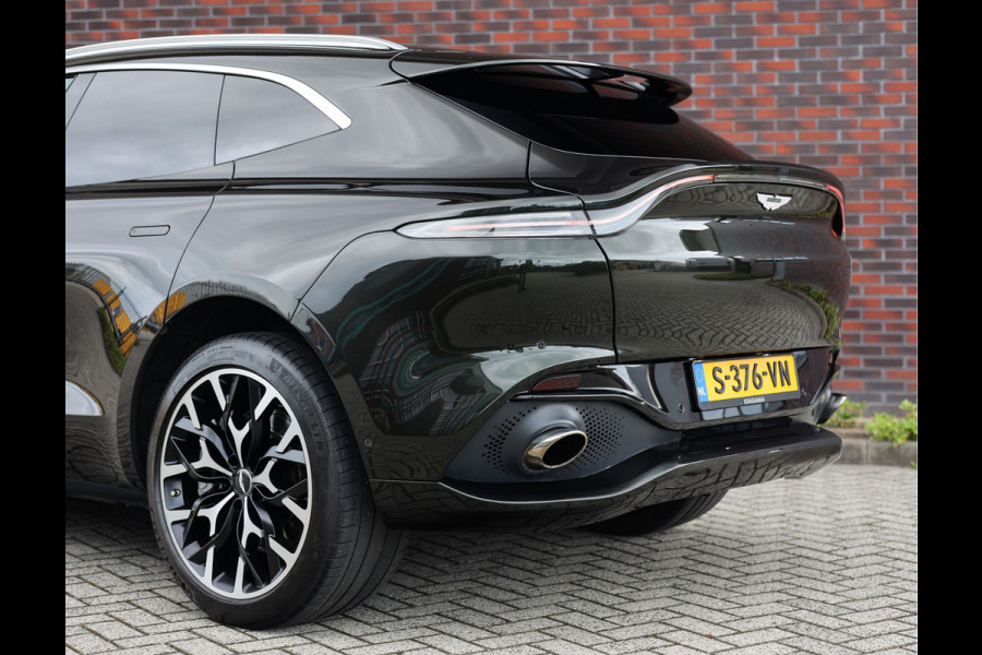 Aston Martin Dbx 4.0 V8 | Minotaur Green - Pano - Historie