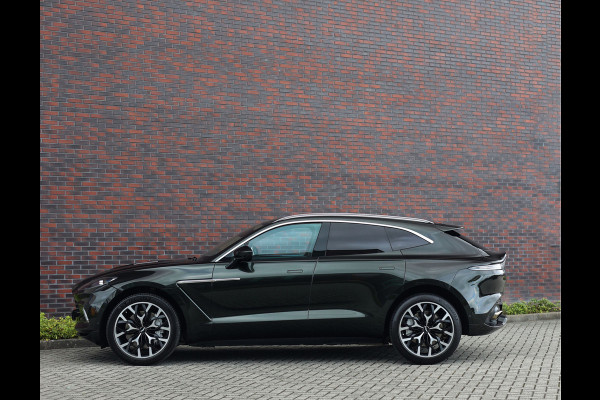 Aston Martin Dbx 4.0 V8 | Minotaur Green - Pano - Historie
