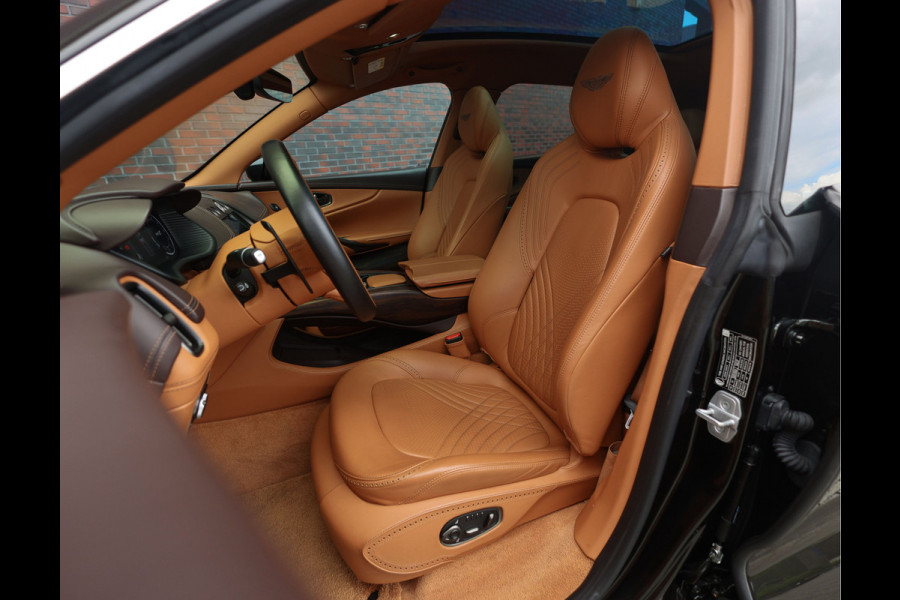 Aston Martin Dbx 4.0 V8 | Minotaur Green - Pano - Historie