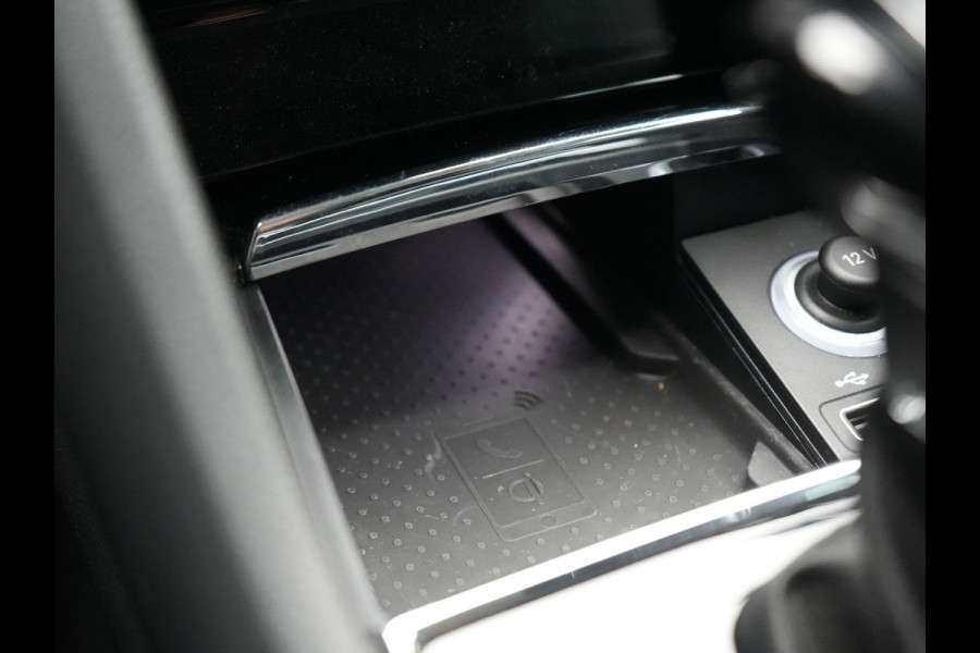 Škoda Kodiaq TSI ACT Style 7persoons Automaat 150pk Dealer O.H Adaptive Cruise | Sportstoelen Memory & Verwarmd | Navigatie | Apple Carplay | DAB | Front Assist | Draadloos Laden |