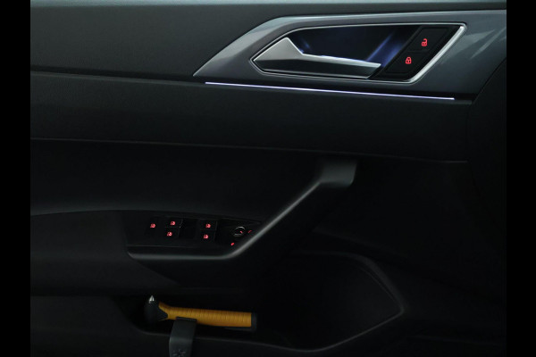 Volkswagen Polo 1.0 TSI Highline NAVI | CarPlay | Clima