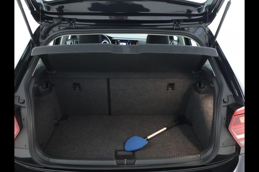 Volkswagen Polo 1.0 TSI Highline NAVI | CarPlay | Clima