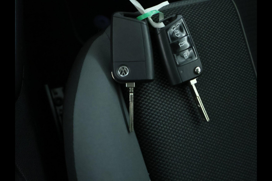 Volkswagen Polo 1.0 TSI Highline NAVI | CarPlay | Clima
