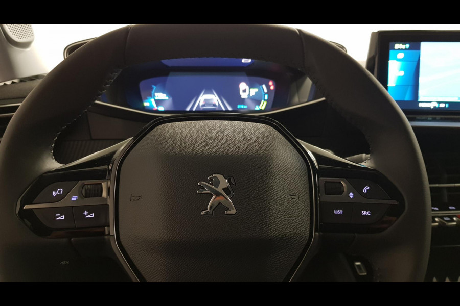 Peugeot e-2008 EV Allure Pack 50 kWh | Navigatie | Climate control | 3d Digitale cockpit | Camera | Lichtmetalen Velgen
