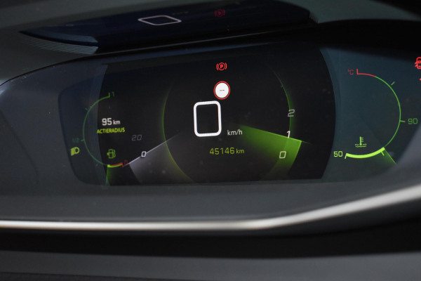 Peugeot 2008 1.2 PureTech 130PK Allure Pack | Trekhaak | Carplay | PDC | Incl. garantie