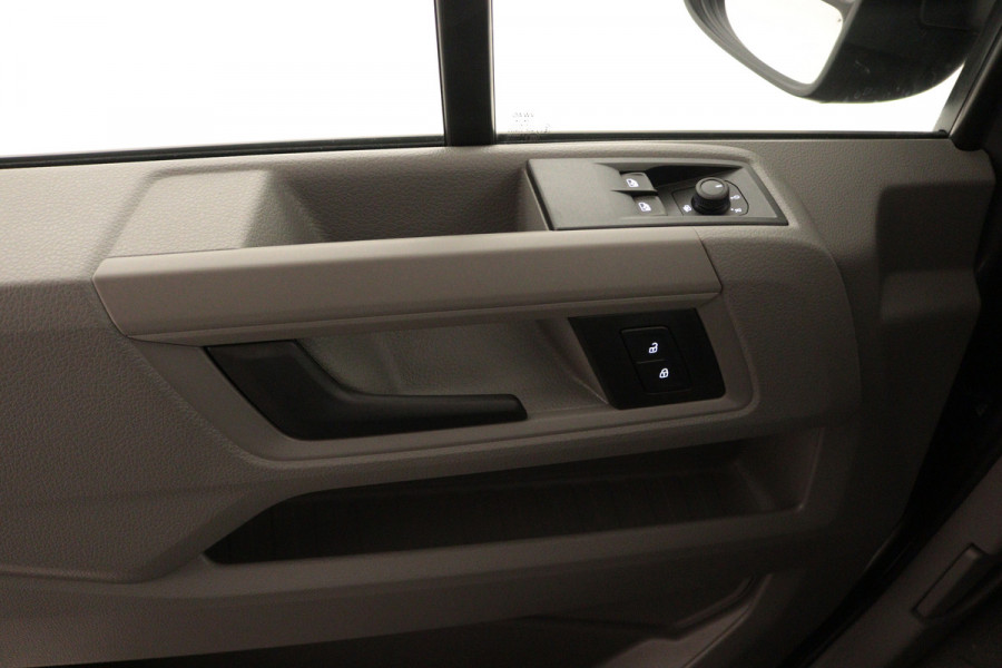 Volkswagen Crafter 2.0 TDI 103kW 140PK GVW 3.0T L3H2 WB 3640mm Trendline BPM vrij! Operational Lease vanaf € 990,-