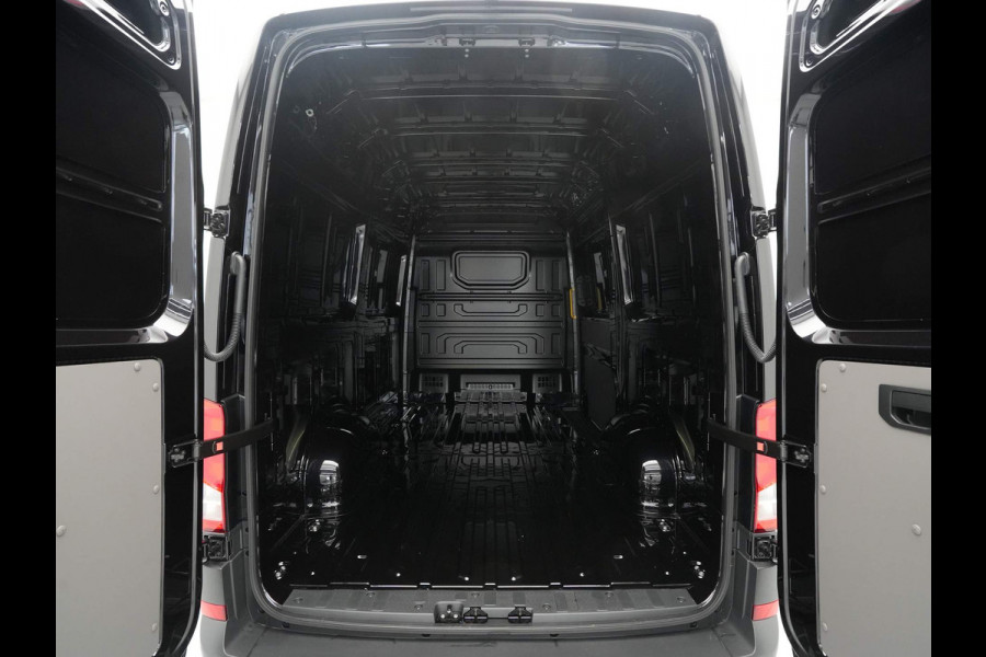Volkswagen Crafter 2.0 TDI 103kW 140PK GVW 3.5T L3H3 WB 3640mm Trendline BPM vrij! Operational Lease vanaf € 990,-
