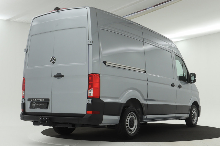 Volkswagen Crafter 2.0 TDI 103kW 140PK GVW 3.5T L3H3 WB 3640 mm Trendline BPM vrij! Operational Lease vanaf € 990,-