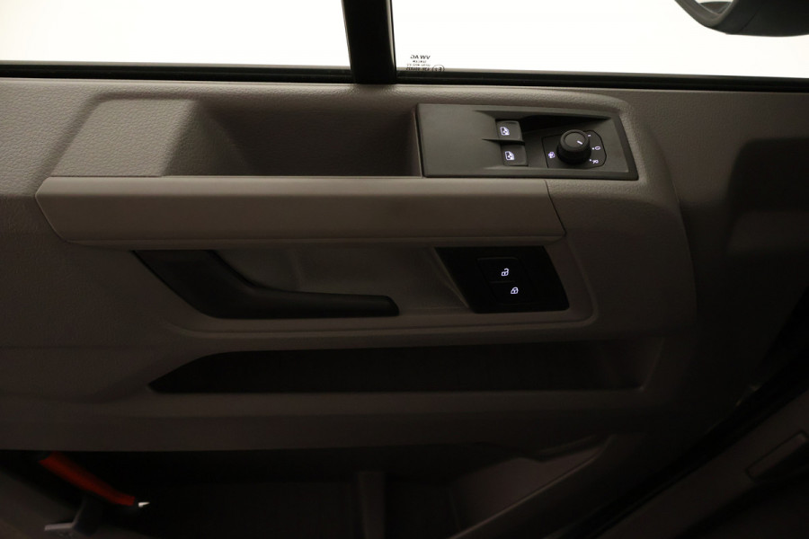 Volkswagen Crafter 2.0 TDI 103kW 140PK GVW 3.5T L3H3 WB 3640 mm Trendline BPM vrij! Operational Lease vanaf € 990,-