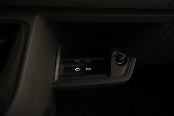 Volkswagen Crafter 2.0 TDI 103kW 140PK GVW 3.5T L3H3 WB 3640 mm Trendline BPM vrij! Operational Lease vanaf € 990,-