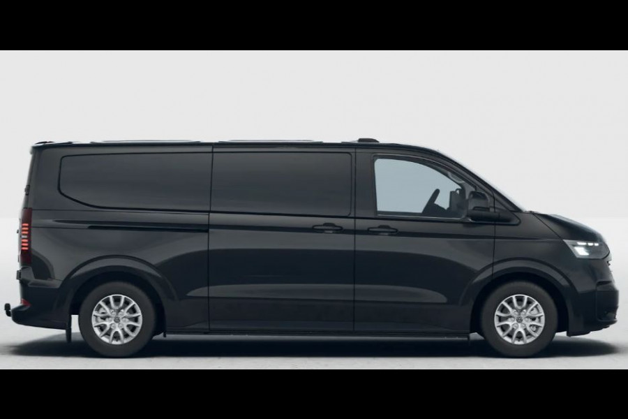 Volkswagen Transporter 2.0 TDI 110kW 150PK L2H1 Style AUT Intro BPM vrij met accessoirepakket à € 6.490,-