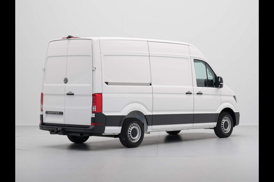 Volkswagen Crafter 2.0 TDI 103kW 140PK GVW 3.5T WB 3640mm L3H3 Highline AUT BPM vrij! Operational Lease vanaf € 990,-